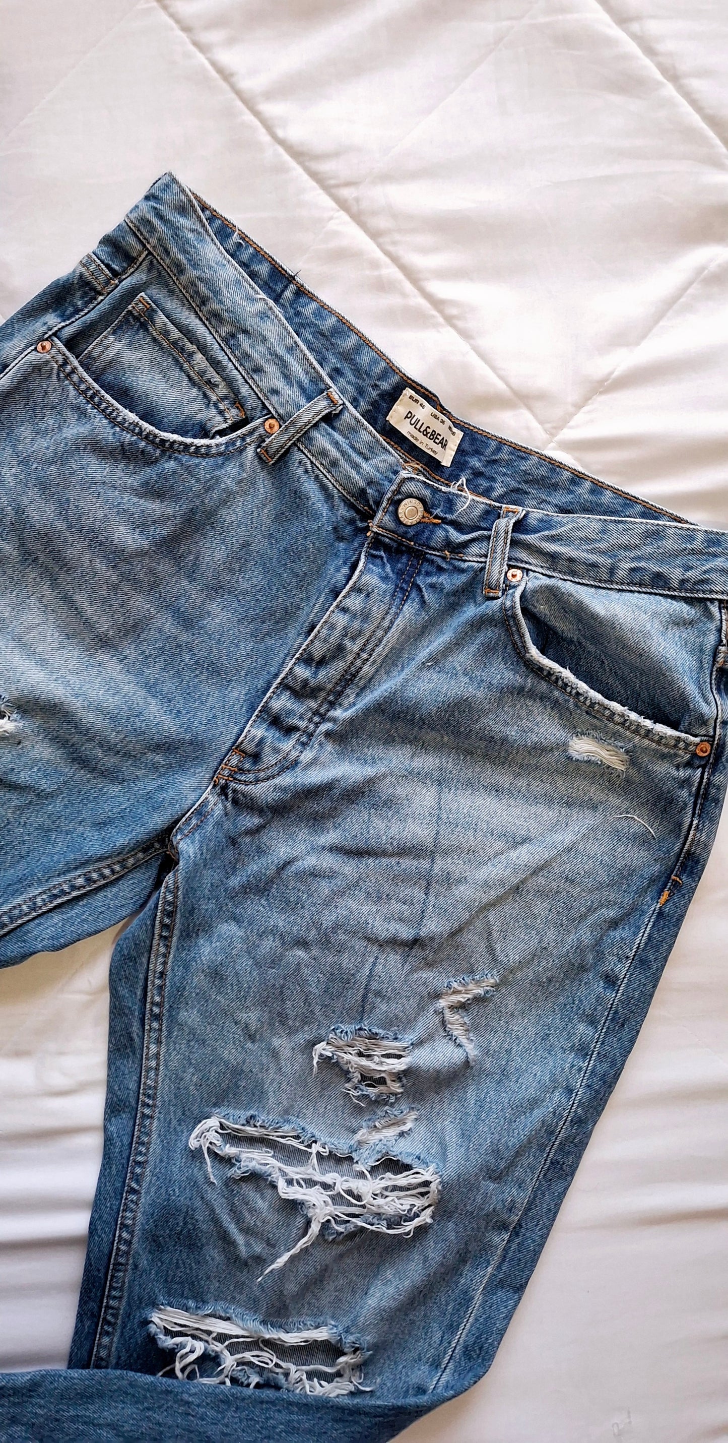 Pull&Bear Ripped Denim