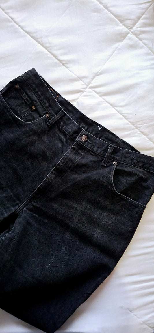 LEVI Relaxed Denim